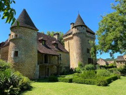 chateau.jpg